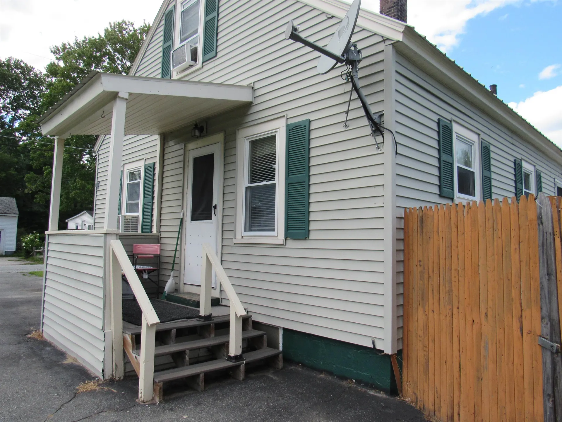 29 Cedar Street Claremont NH 03743