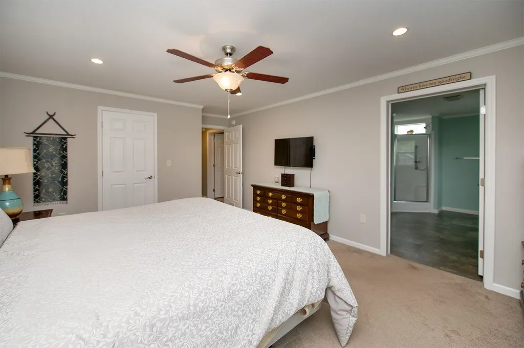303 Salmon Avenue Portsmouth NH 03801