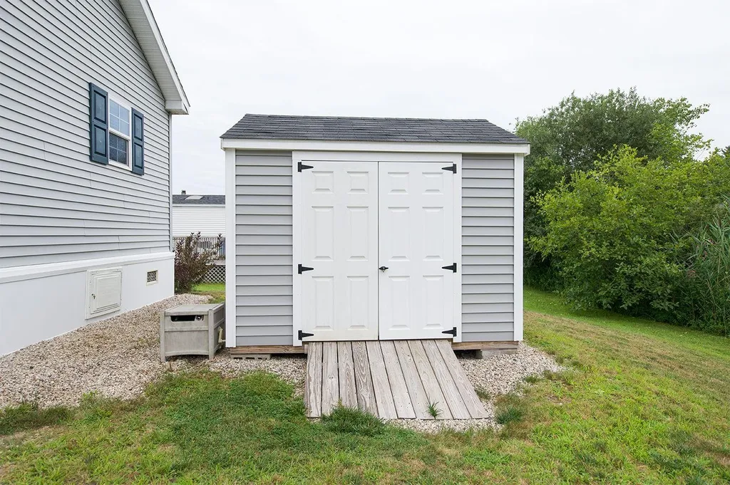 303 Salmon Avenue Portsmouth NH 03801