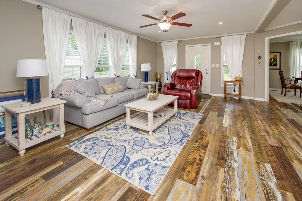 303 Salmon Avenue Portsmouth NH 03801