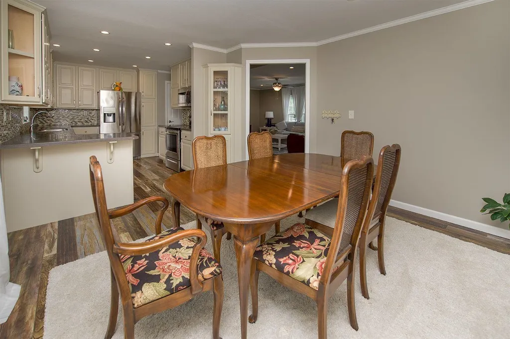 303 Salmon Avenue Portsmouth NH 03801