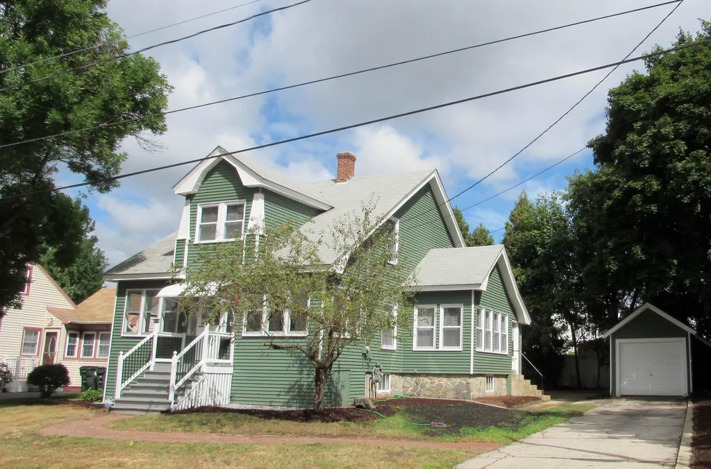 306 Holly Avenue Manchester NH 03103