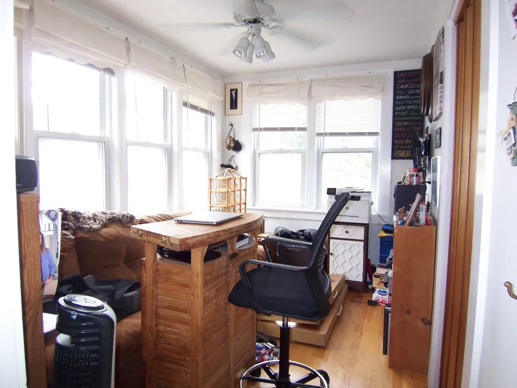 13 Cushing Avenue Nashua NH 03064
