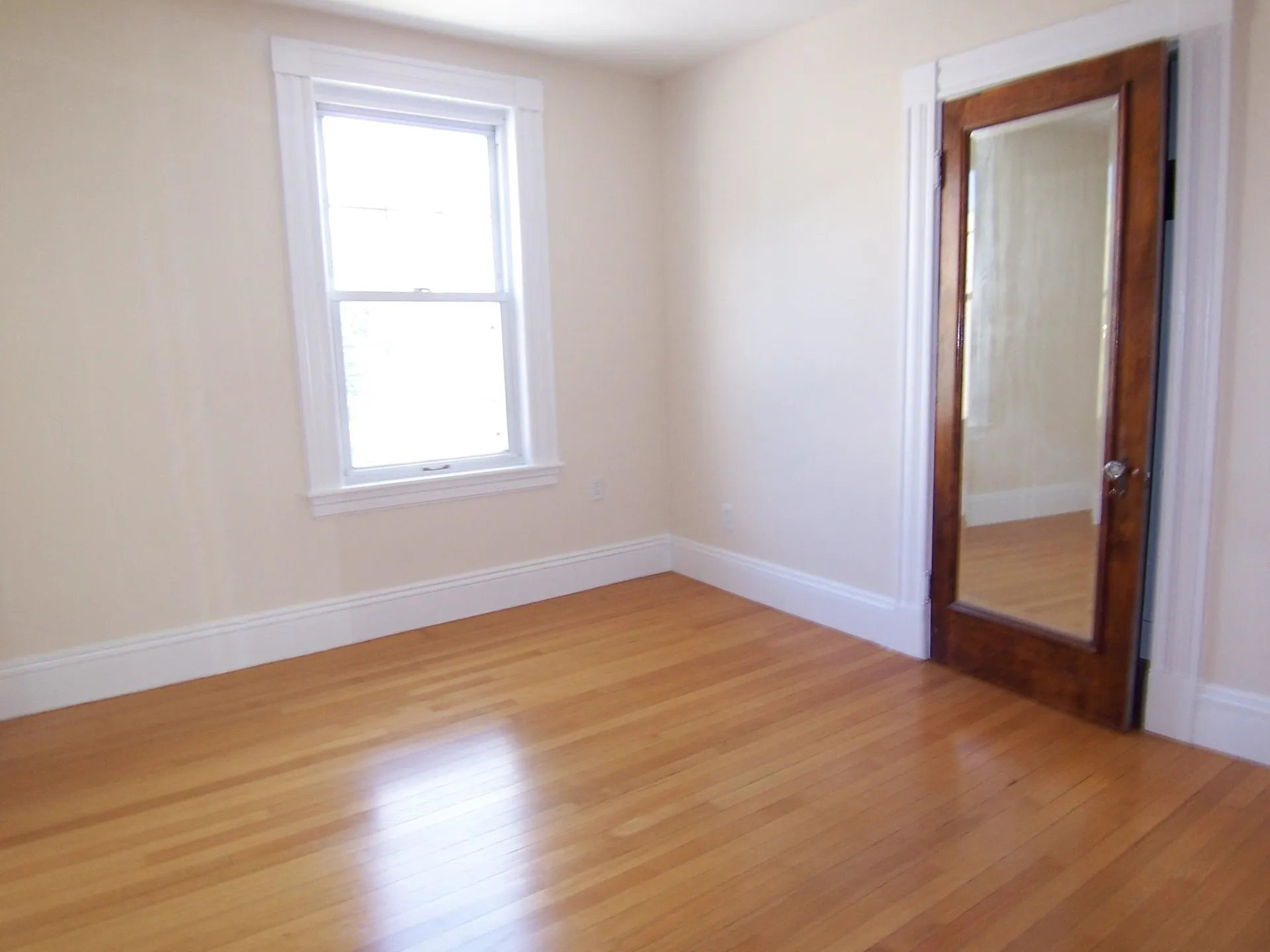 13 Cushing Avenue Nashua NH 03064