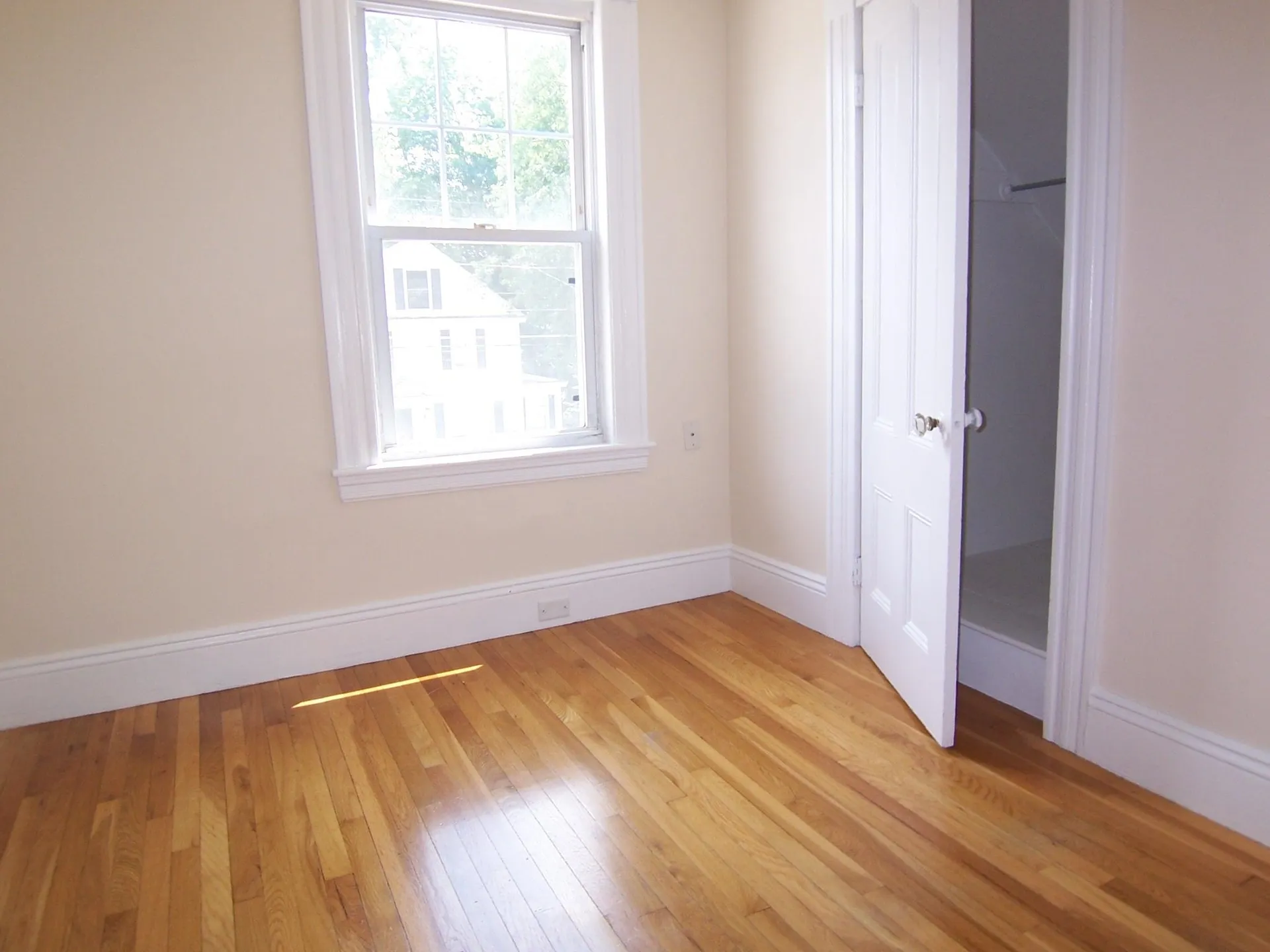 13 Cushing Avenue Nashua NH 03064