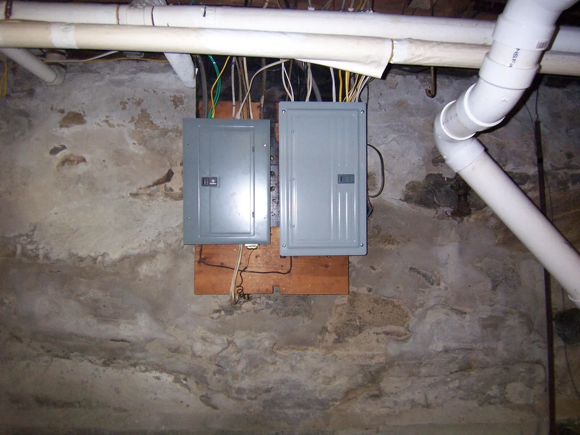 13 Cushing Avenue Nashua NH 03064