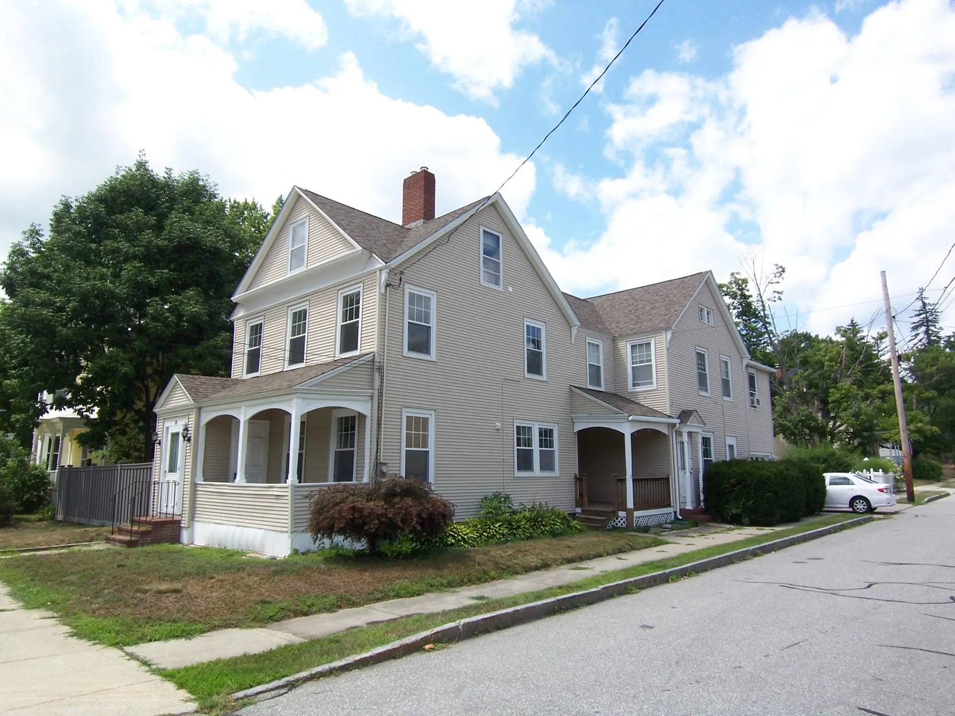 13 Cushing Avenue Nashua NH 03064