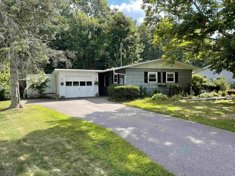 25 Conant Drive Concord NH 03301