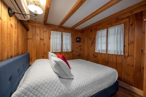 4 Greenwood Road Tuftonboro NH 03816