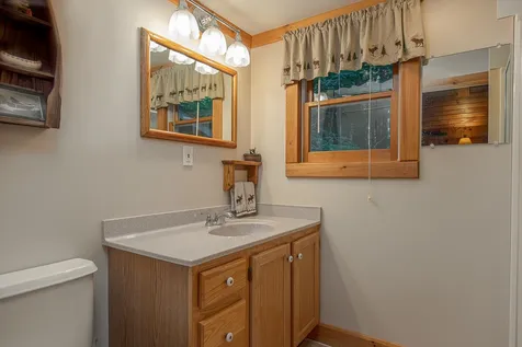 4 Greenwood Road Tuftonboro NH 03816