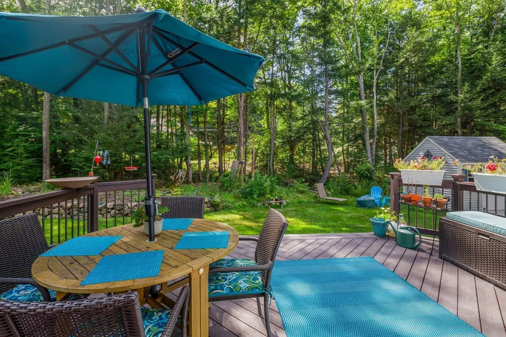 16 Picard Road Peterborough NH 03458
