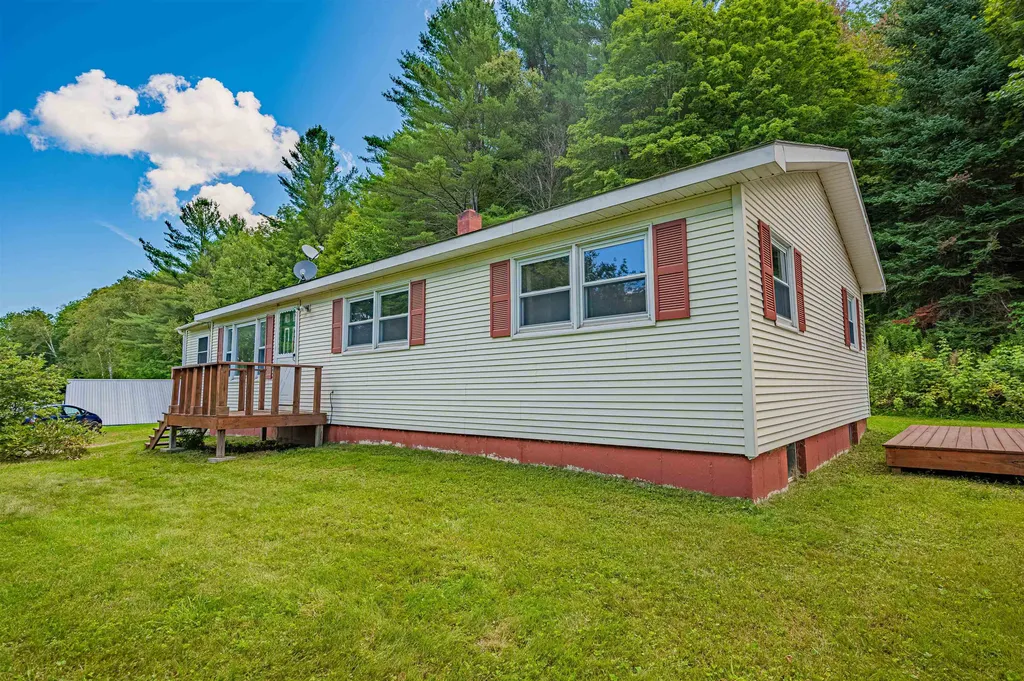 24 Beechwood Crest Northfield VT 05663