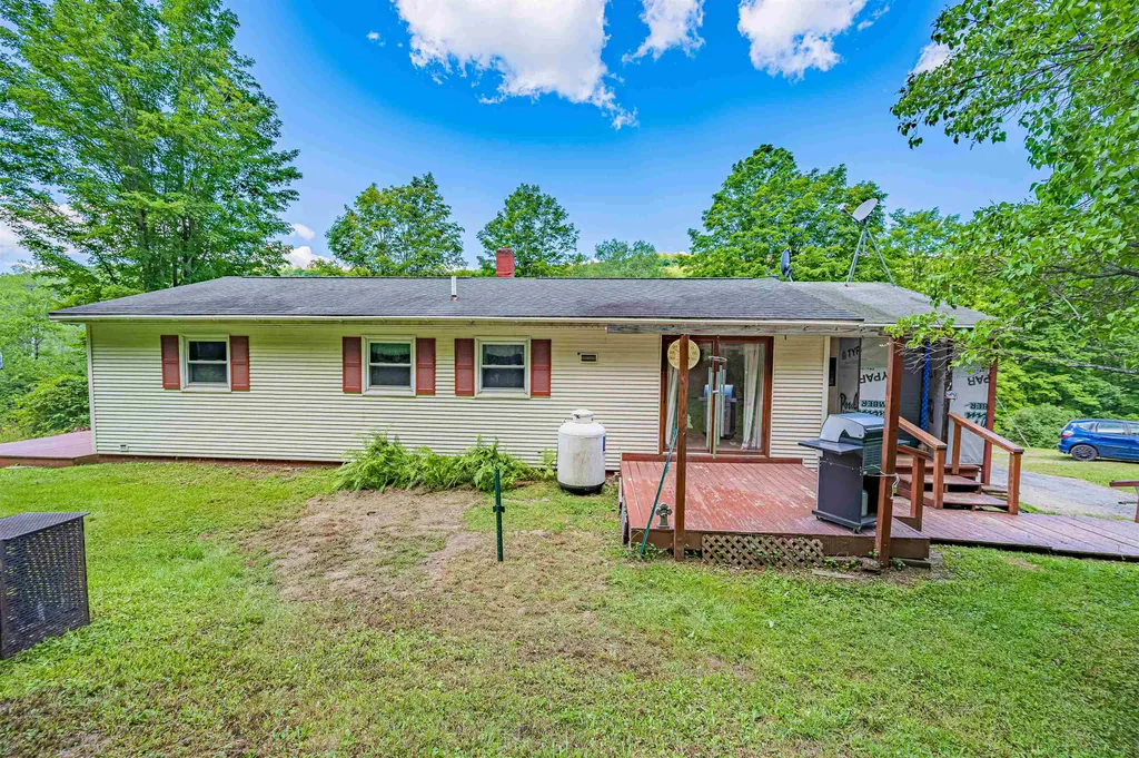 24 Beechwood Crest Northfield VT 05663