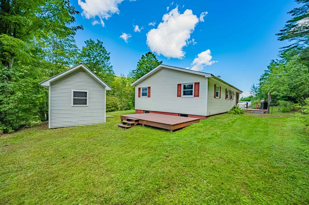 24 Beechwood Crest Northfield VT 05663