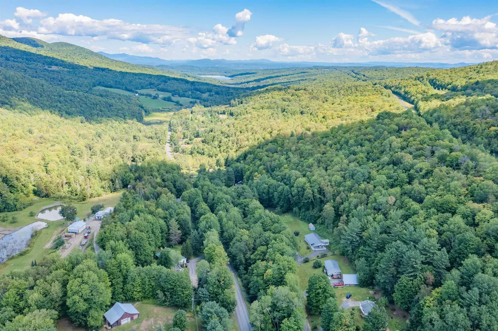 24 Beechwood Crest Northfield VT 05663