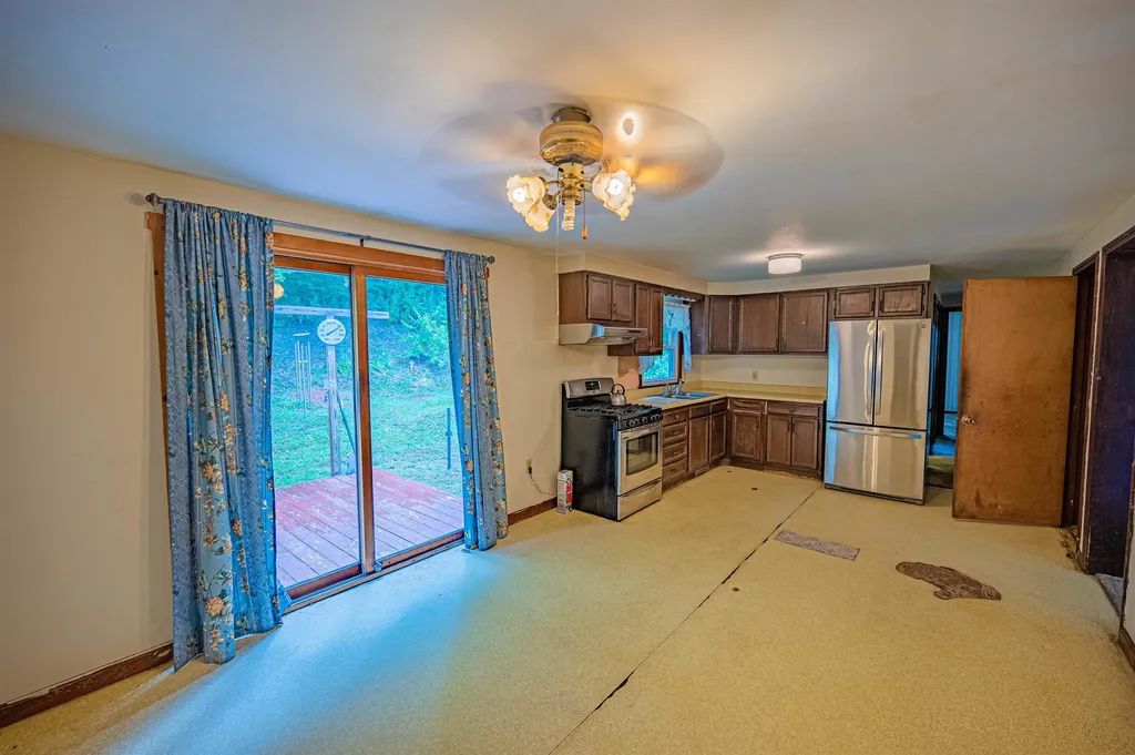 24 Beechwood Crest Northfield VT 05663