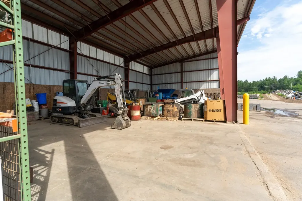 563 Plains Road Tamworth NH 03886