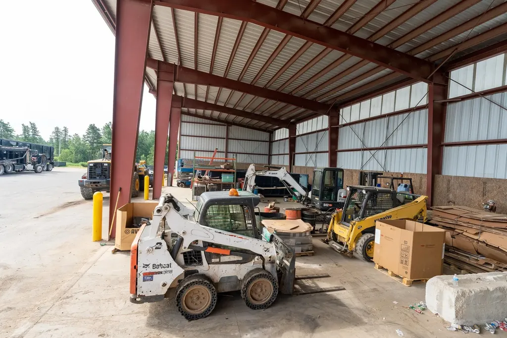 563 Plains Road Tamworth NH 03886