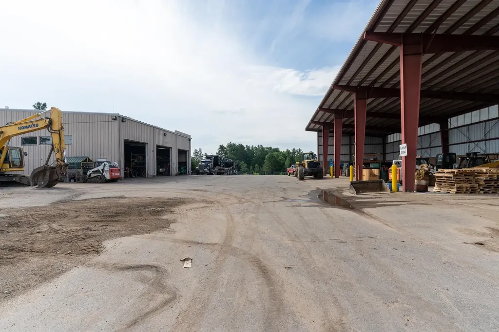 563 Plains Road Tamworth NH 03886