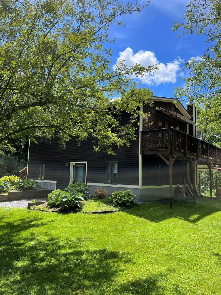 1403 East Hill Road Williston VT 05495