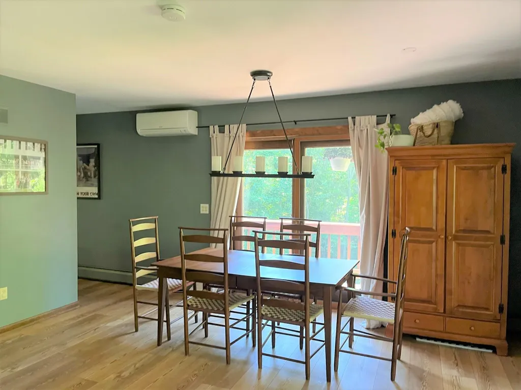 1403 East Hill Road Williston VT 05495