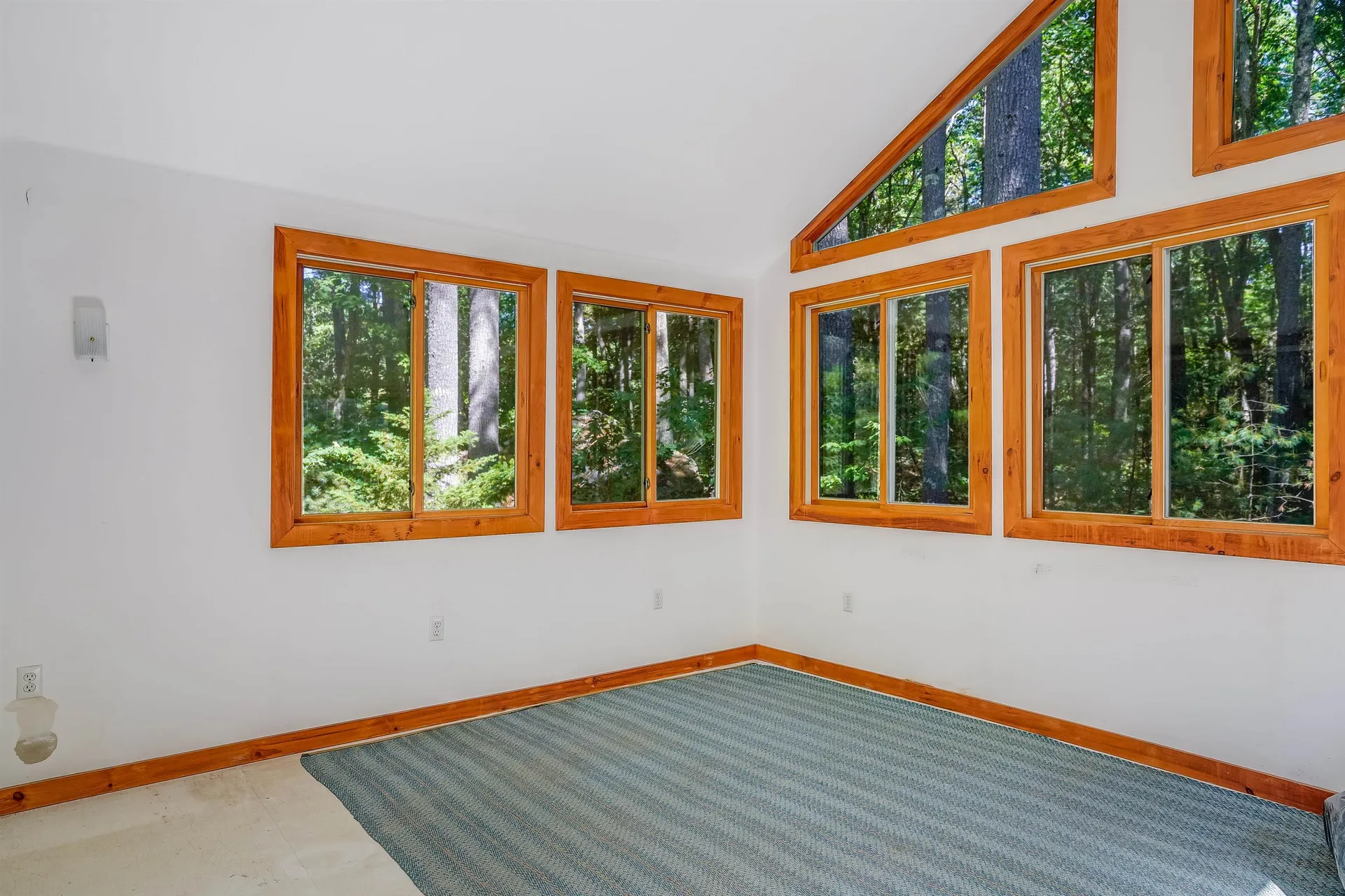 110 Londonderry Road Windham NH 03087