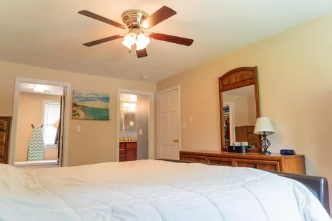 19 Ffrost Drive Durham NH 03824