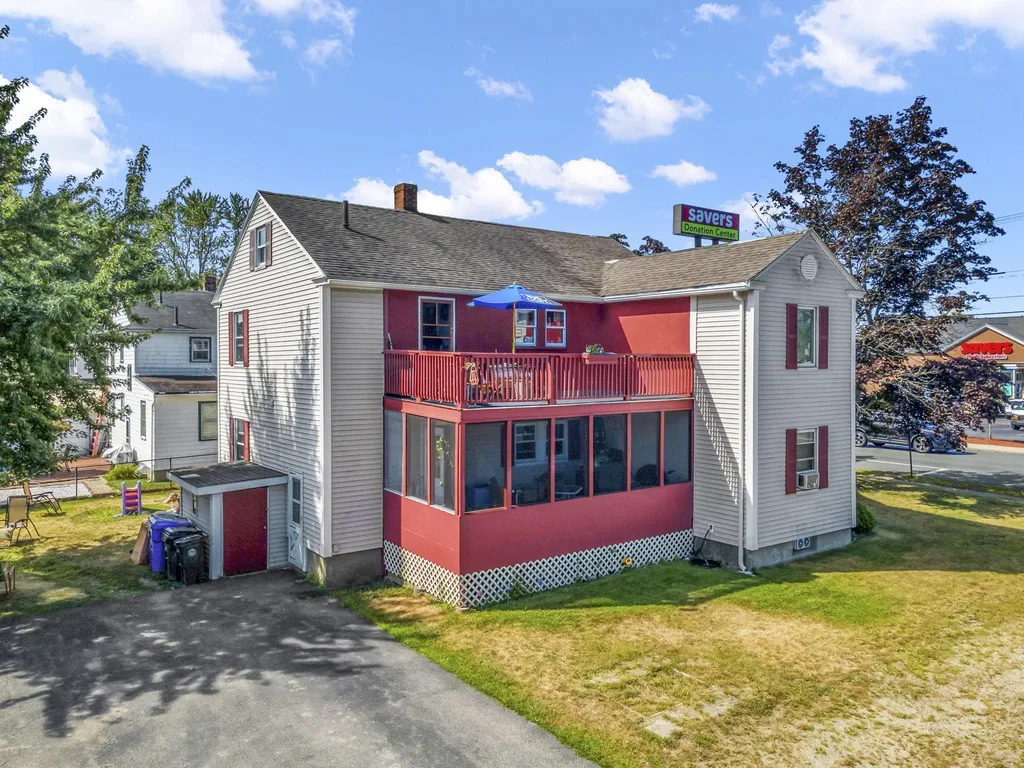 94 S Maple Street Manchester NH 03103