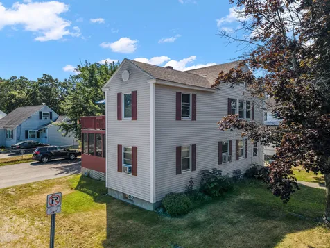 94 S Maple Street Manchester NH 03103