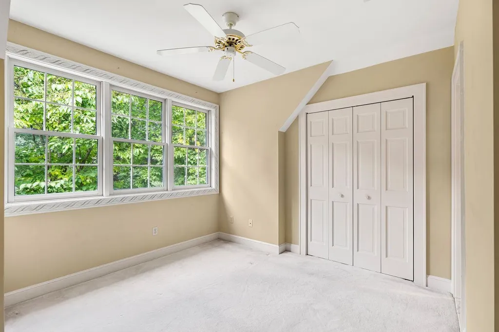 106 Mill Road North Hampton NH 03862