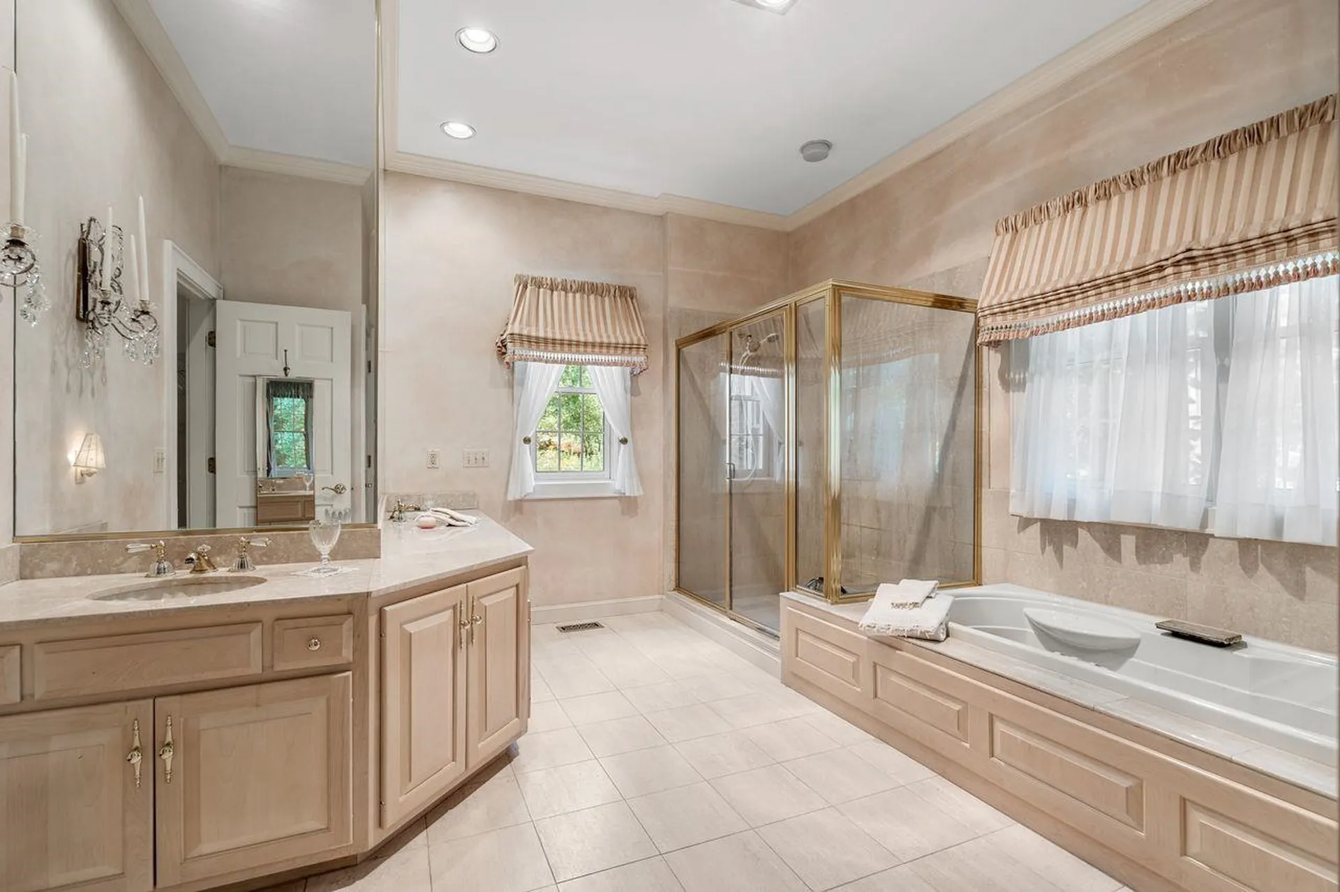 106 Mill Road North Hampton NH 03862
