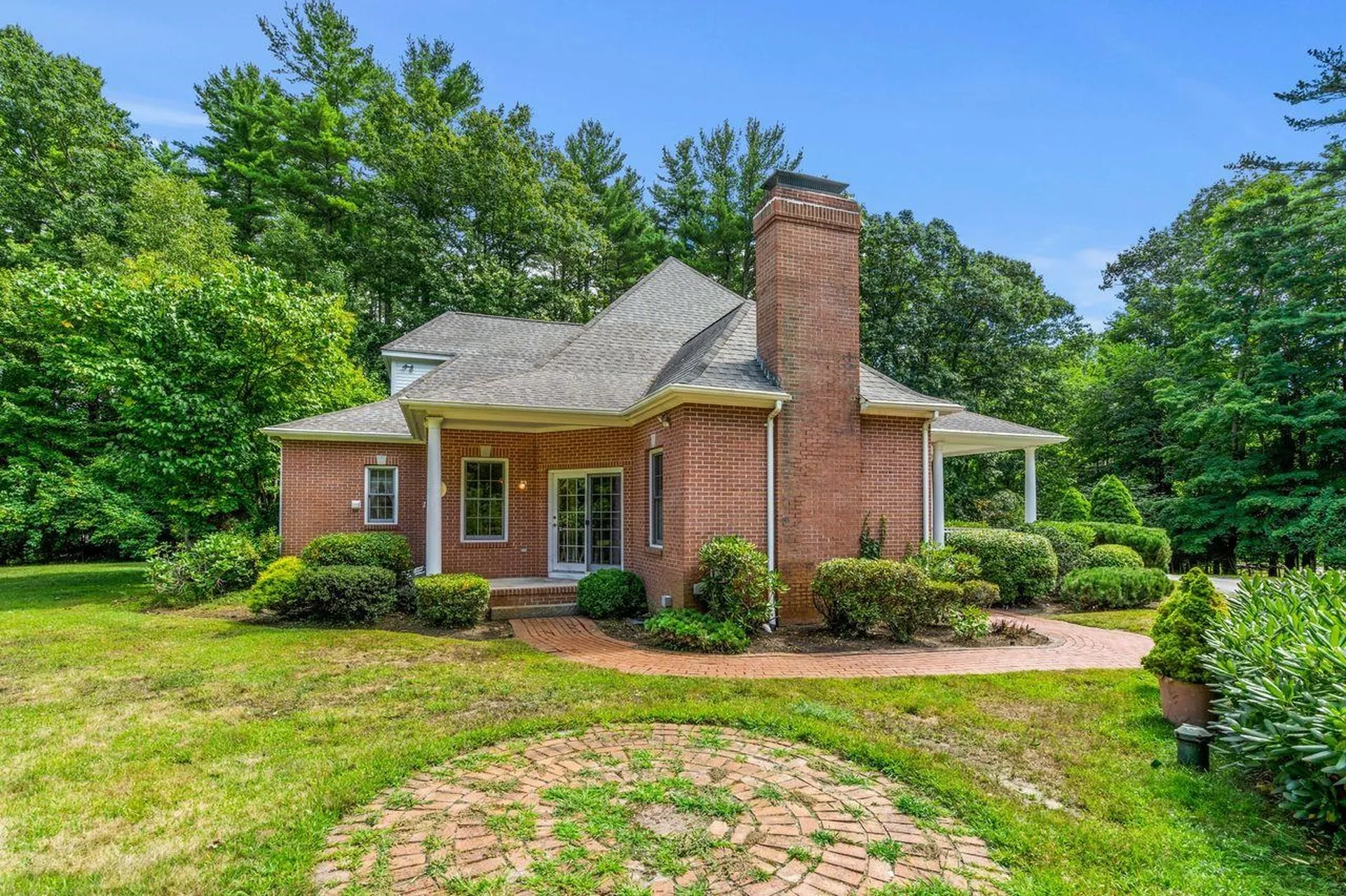 106 Mill Road North Hampton NH 03862