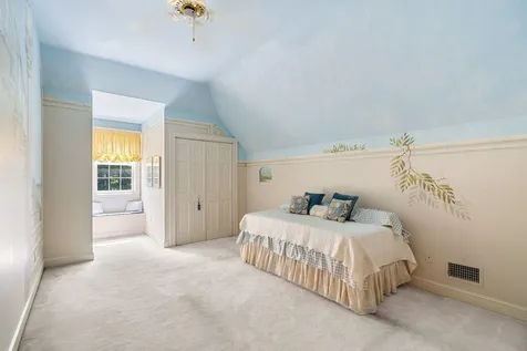106 Mill Road North Hampton NH 03862