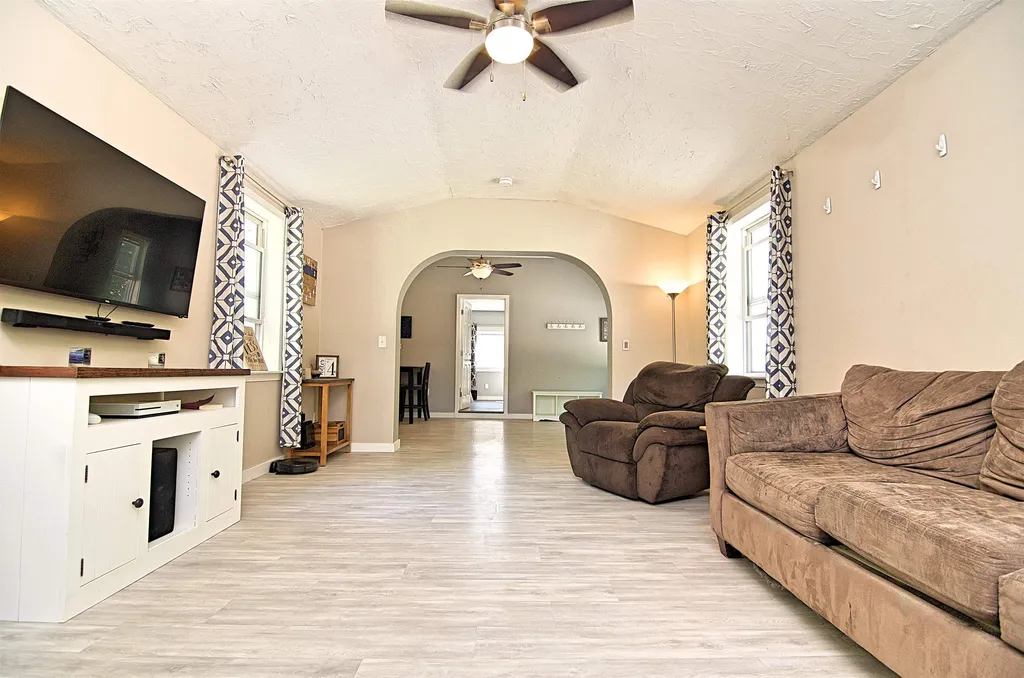 418 Flaghole Road Salisbury NH 03268