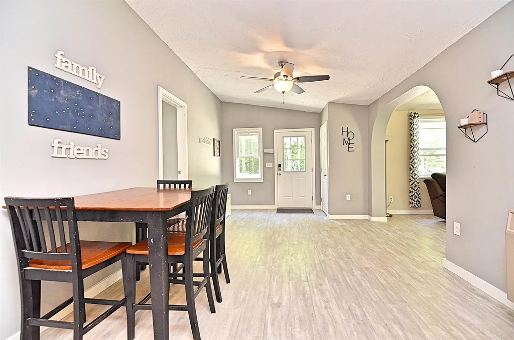 418 Flaghole Road Salisbury NH 03268