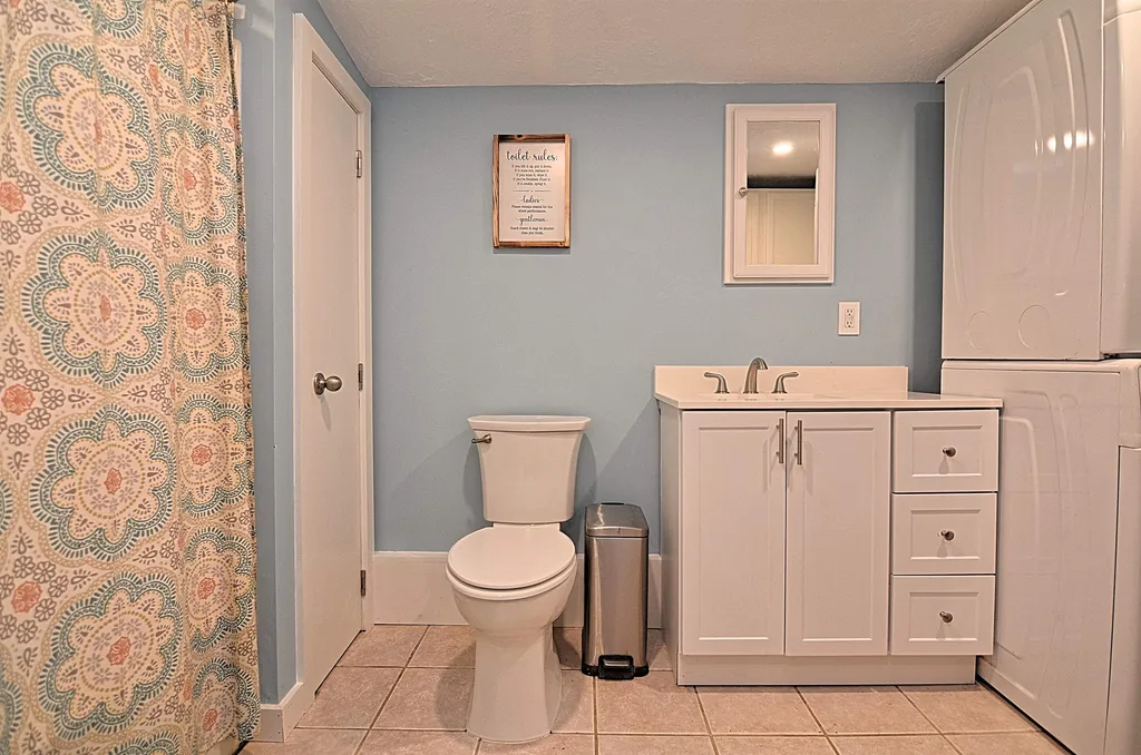 418 Flaghole Road Salisbury NH 03268