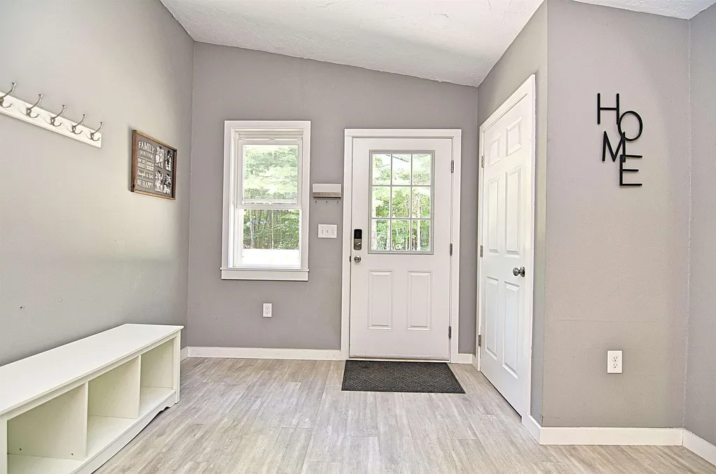 418 Flaghole Road Salisbury NH 03268