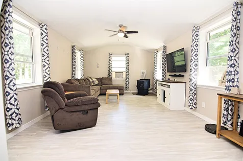 418 Flaghole Road Salisbury NH 03268