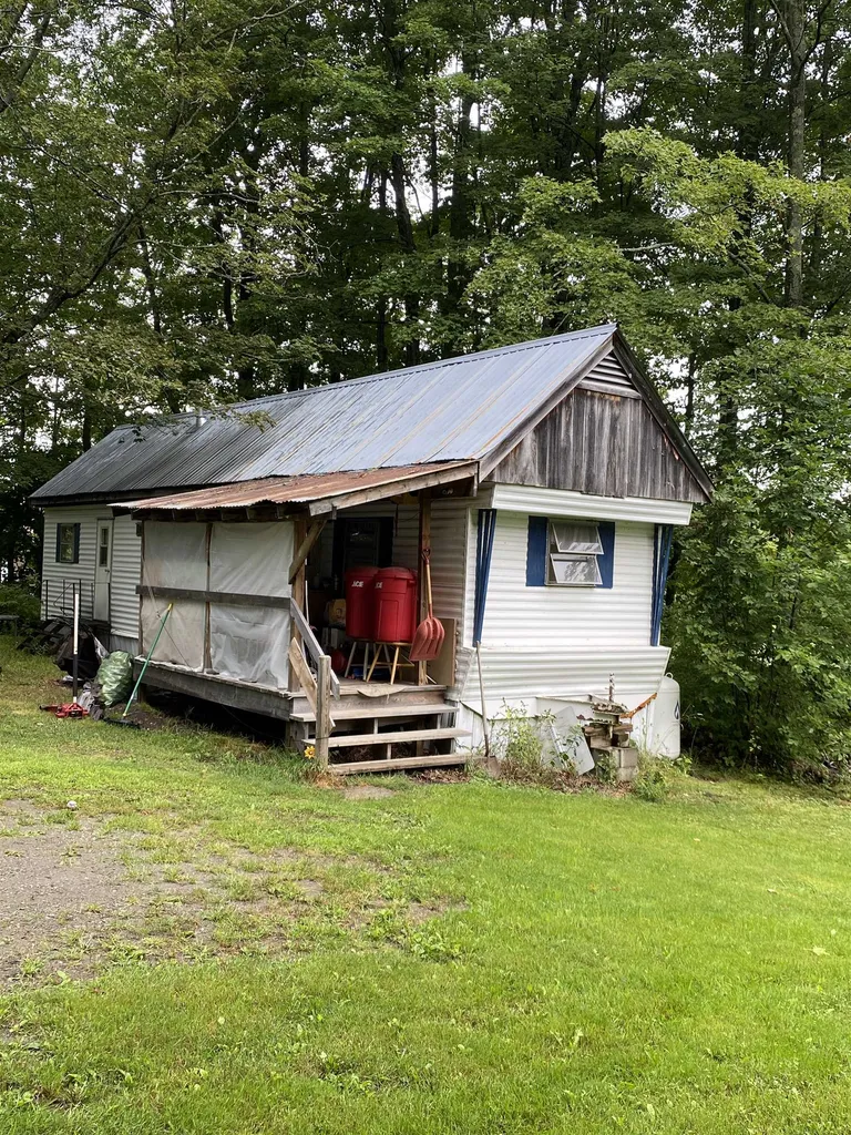 139 Old Hill Road Barnard VT 05031