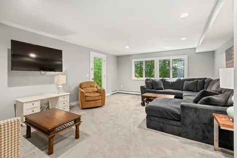 6 West Branch Road Winhall VT 05340