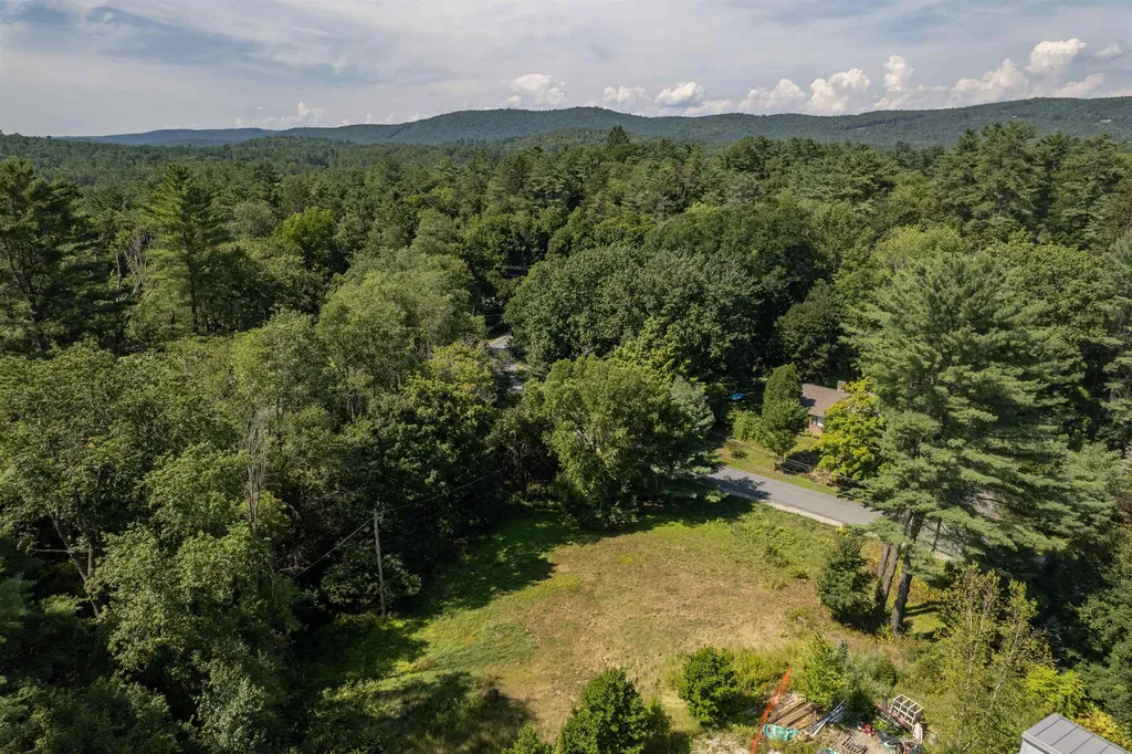4 1/2 Ledyard Lane Hanover NH 03755