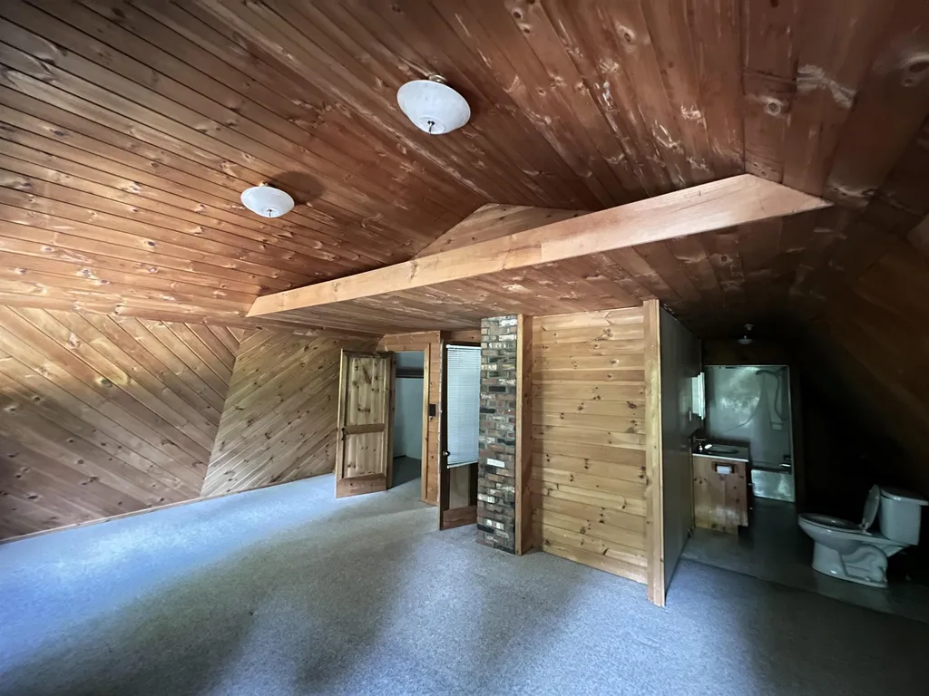 1605 Brook Road Goshen NH 03752
