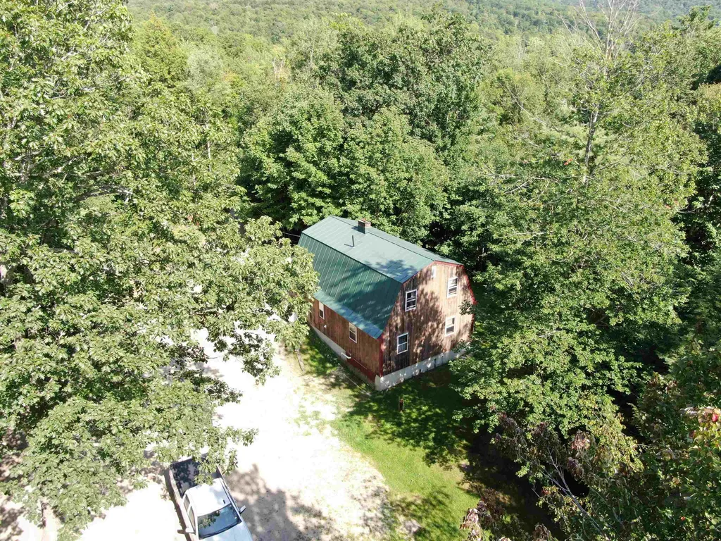1605 Brook Road Goshen NH 03752
