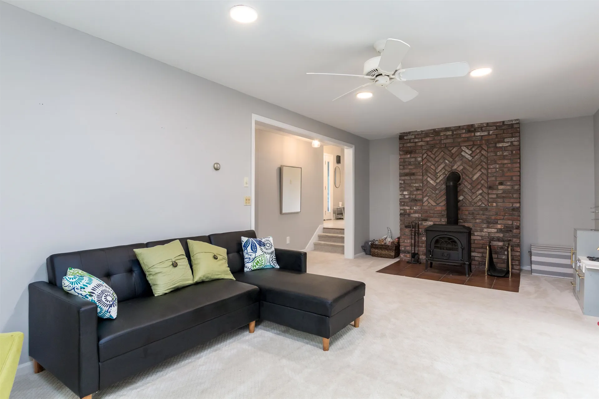 63 Harvest Lane Shelburne VT 05482