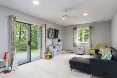 63 Harvest Lane Shelburne VT 05482