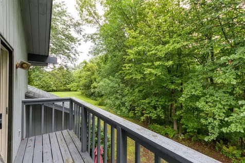 63 Harvest Lane Shelburne VT 05482