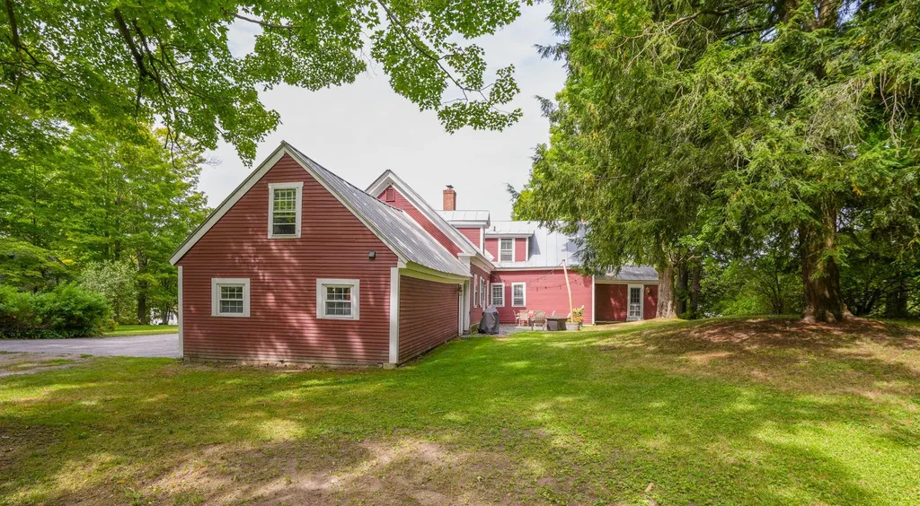 341 South Main Street Northfield VT 05663