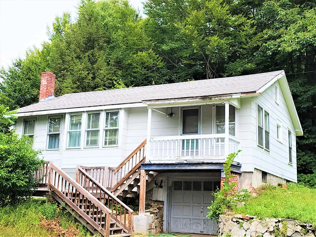 24 Fairground Heights Springfield VT 05156