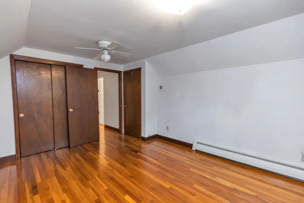 28 Jo Ellen Drive Merrimack NH 03054