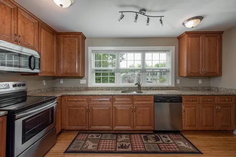 69 Breckenridge Way Laconia NH 03246